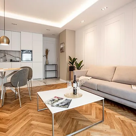 Luksus W Centrum Nad Odra