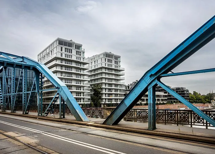 Luksus W Centrum Nad Odra 아파트