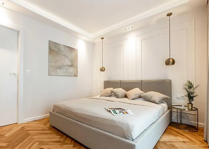 Luksus W Centrum Nad Odra 브로츠와프