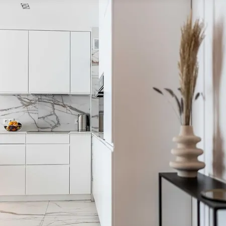 Luksus W Centrum Nad Odra * Вроцлав